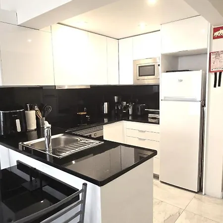 Ocean View Apartman *